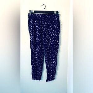 {NWOT} Uniqlo | Navy & White Polka Dots Lightweight Pants
